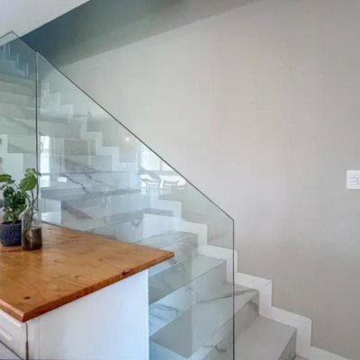 Casa Residencial com 109m², 3 quartos, 1 suíte, 2 garagens, no bairro Campeche em Florianópolis