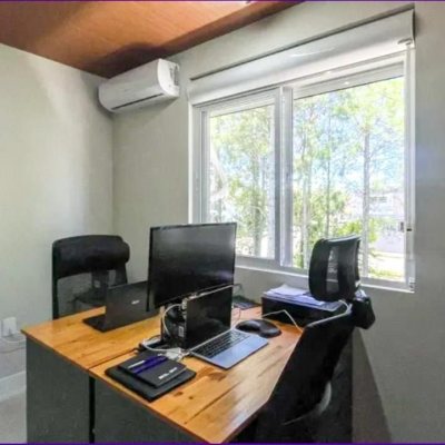 Casa Residencial com 109m², 3 quartos, 1 suíte, 2 garagens, no bairro Campeche em Florianópolis