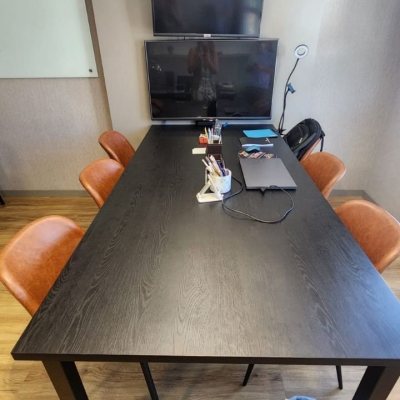 Sala com 42m², 2 garagens, no bairro Itacorubi em Florianópolis