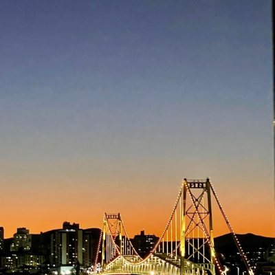 Apartamentos com 142m², 3 quartos, 1 suíte, 2 garagens, no bairro Centro em Florianópolis