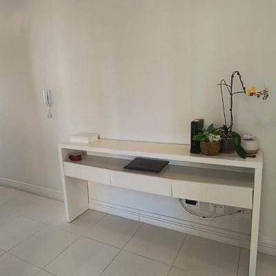 Apartamentos com 142m², 3 quartos, 1 suíte, 2 garagens, no bairro Centro em Florianópolis