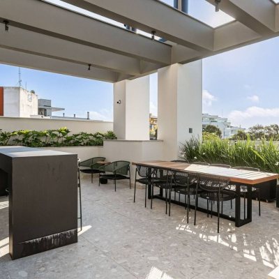 Apartamentos com 33m², 1 quarto, 2 garagens, no bairro Canasvieiras em Florianópolis