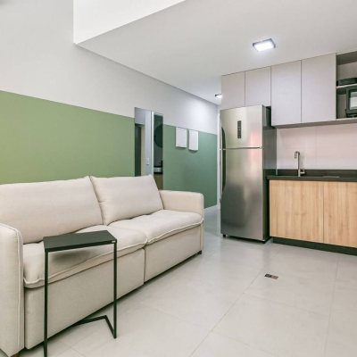 Apartamentos com 33m², 1 quarto, 2 garagens, no bairro Canasvieiras em Florianópolis