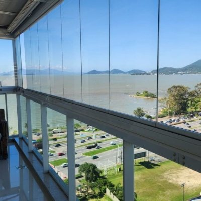 Apartamentos com 170m², 3 quartos, 3 suítes, 2 garagens, no bairro Agronômica em Florianópolis