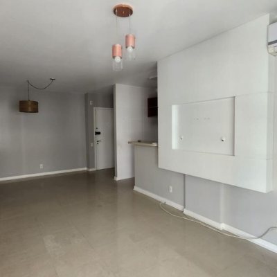 Apartamentos com 79m², 2 quartos, 1 suíte, 1 garagem, no bairro Itacorubi em Florianópolis