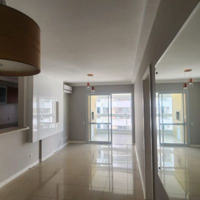Apartamentos com 79m², 2 quartos, 1 suíte, 1 garagem, no bairro Itacorubi em Florianópolis