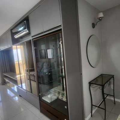 Apartamentos com 77m², 3 quartos, 1 suíte, 2 garagens, no bairro Costeira Do Pirajubaé em Florianópolis
