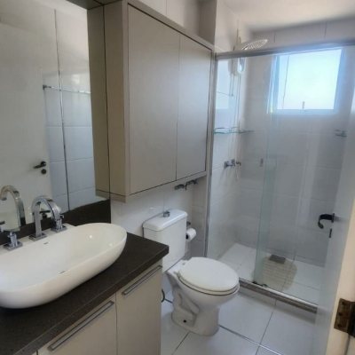 Apartamentos com 77m², 3 quartos, 1 suíte, 2 garagens, no bairro Costeira Do Pirajubaé em Florianópolis