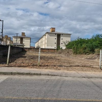 Terreno Comercial/Residencial com 717m², no bairro Barra Do Aririú em Palhoça