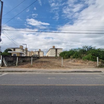 Terreno Comercial/Residencial com 717m², no bairro Barra Do Aririú em Palhoça