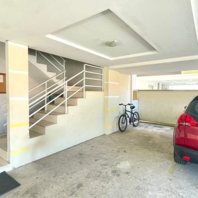 Apartamentos com 45m², 2 quartos, 1 suíte, 1 garagem, no bairro Ingleses do Rio Vermelho em Florianópolis