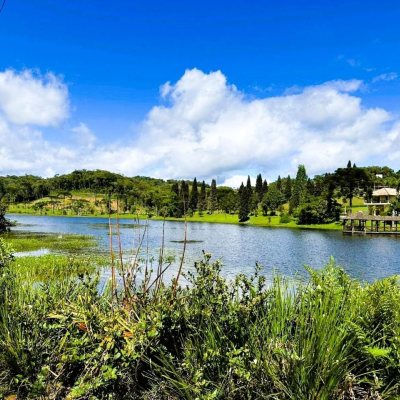 Casa em Condomínio com 240m², 4 quartos, 2 suítes, 4 garagens, no bairro Rio dos Bugres em Rancho Queimado