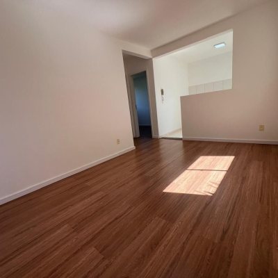 Apartamentos com 54m², 2 quartos, 1 garagem, no bairro Roçado em São José