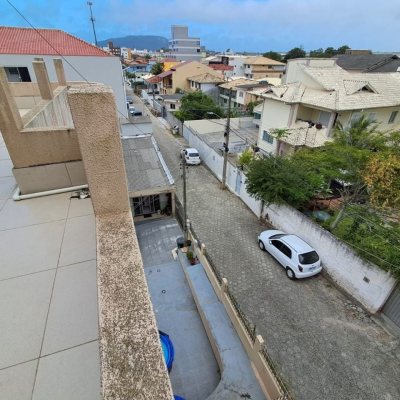Predio com 662m², 5 garagens, no bairro Ingleses em Florianópolis