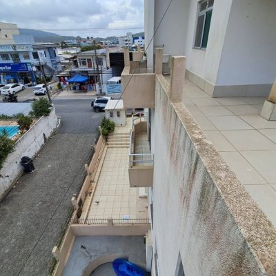 Predio com 662m², 5 garagens, no bairro Ingleses em Florianópolis