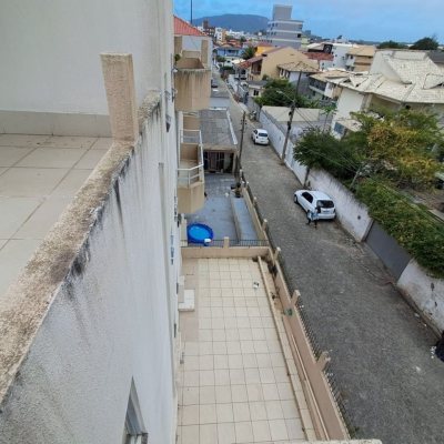 Predio com 662m², 5 garagens, no bairro Ingleses em Florianópolis