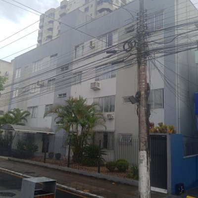 Apartamentos com 67m², 2 quartos, 1 garagem, no bairro Kobrasol em São José