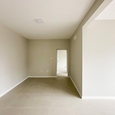 Apartamentos com 67m², 2 quartos, 1 garagem, no bairro Kobrasol em São José