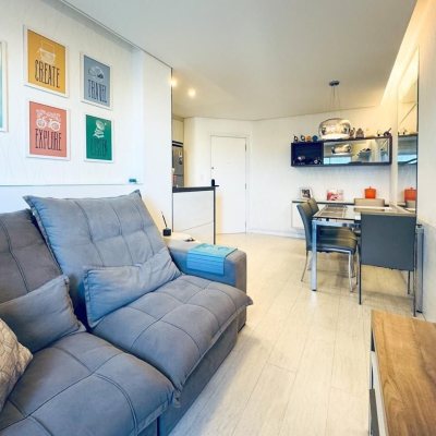 Apartamentos com 57m², 2 quartos, 1 garagem, no bairro Barreiros em São José