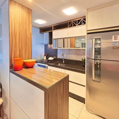 Apartamentos com 57m², 2 quartos, 1 garagem, no bairro Barreiros em São José