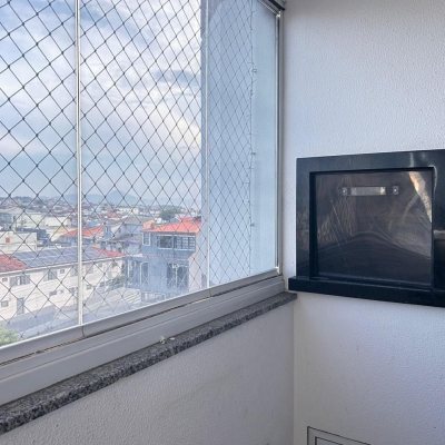 Apartamentos com 57m², 2 quartos, 1 garagem, no bairro Barreiros em São José