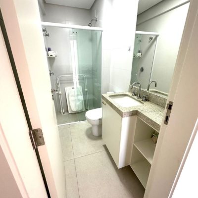 Apartamentos com 89m², 3 quartos, 1 suíte, 2 garagens, no bairro Cachoeira Do Bom Jesus em Florianópolis