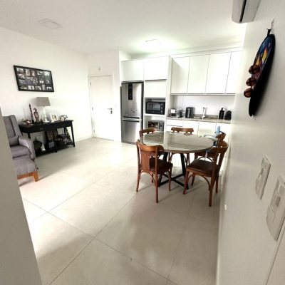 Apartamentos com 89m², 3 quartos, 1 suíte, 2 garagens, no bairro Cachoeira Do Bom Jesus em Florianópolis