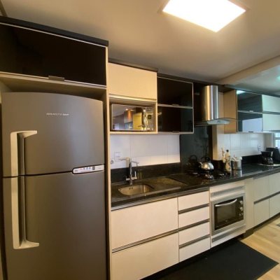 Apartamentos com 72m², 2 quartos, 1 suíte, 1 garagem, no bairro Bom Abrigo em Florianópolis
