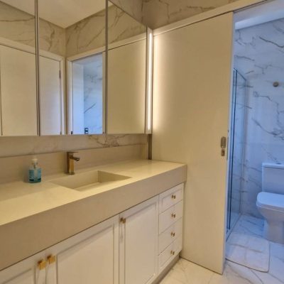 Casa em Condomínio com 228m², 3 quartos, 1 suíte, 2 garagens, no bairro Vargem Grande em Floranópolis