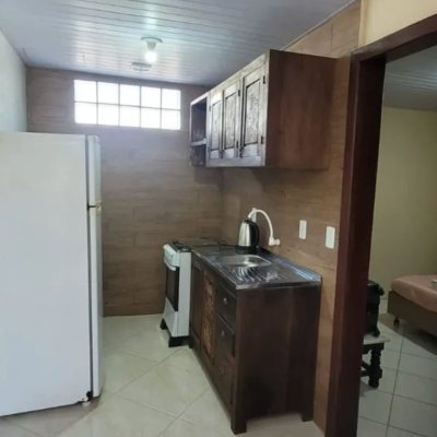 Casa em Condomínio com 36m², 1 quarto, 1 garagem, no bairro Ingleses do Rio Vermelho em Florianópolis