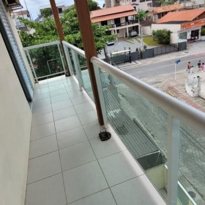 Apartamentos com 79m², 3 quartos, 1 suíte, 1 garagem, no bairro Santinho em Florianópolis