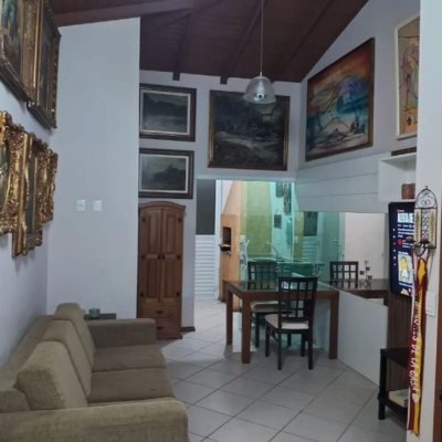 Apartamentos com 79m², 3 quartos, 1 suíte, 1 garagem, no bairro Santinho em Florianópolis