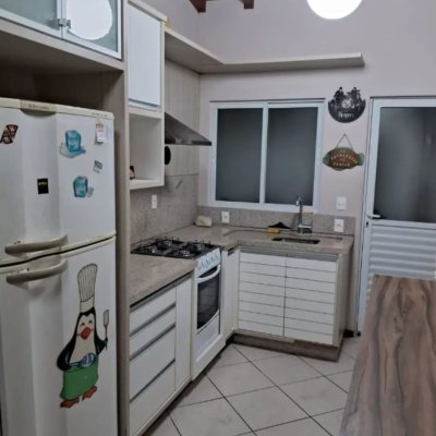 Apartamentos com 79m², 3 quartos, 1 suíte, 1 garagem, no bairro Santinho em Florianópolis