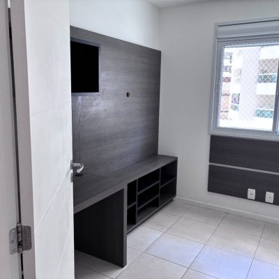 Apartamentos com 77m², 2 quartos, 1 suíte, 2 garagens, no bairro Itacorubi em Florianópolis