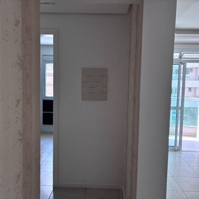 Apartamentos com 77m², 2 quartos, 1 suíte, 2 garagens, no bairro Itacorubi em Florianópolis