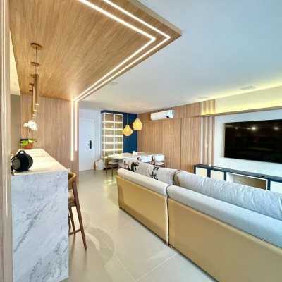 Apartamentos com 149m², 3 quartos (sendo 3 suítes), 2 garagens, no bairro Jurerê em Florianópolis
