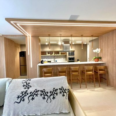 Apartamentos com 149m², 3 quartos (sendo 3 suítes), 2 garagens, no bairro Jurerê em Florianópolis