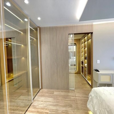 Apartamentos com 149m², 3 quartos (sendo 3 suítes), 2 garagens, no bairro Jurerê em Florianópolis