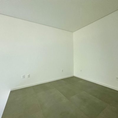 Loft com 43m², 1 suíte, 1 garagem, no bairro Ribeirão Da Ilha em Florianópolis