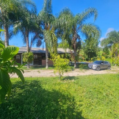 Chacara com 3699m², 2 quartos, no bairro Fazenda De Dentro em Biguaçu