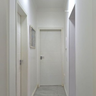 Casa Residencial com 257m², 6 quartos, 2 suítes, 2 garagens, no bairro Ingleses em Florianópolis