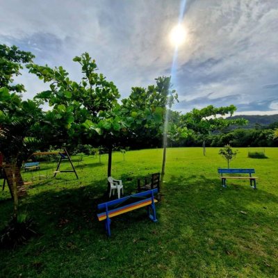 Casa Residencial com 257m², 6 quartos, 2 suítes, 2 garagens, no bairro Ingleses em Florianópolis