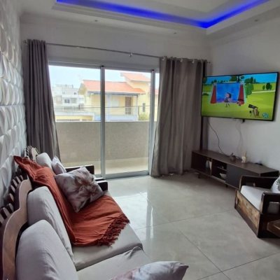 Casa Residencial com 257m², 6 quartos, 2 suítes, 2 garagens, no bairro Ingleses em Florianópolis