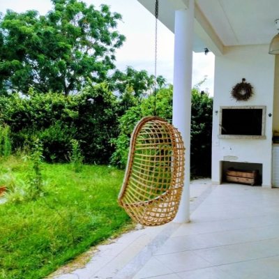 Casa Residencial com 286m², 3 quartos, 3 suítes, 2 garagens, no bairro Jurerê em Florianópolis