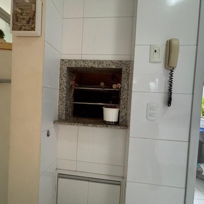 Cobertura com 116m², 3 quartos, 3 suítes, 2 garagens, no bairro Trindade em Florianópolis