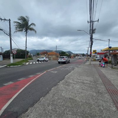 Terreno Comercial/Residencial com 1292m², no bairro Carianos em Florianópolis