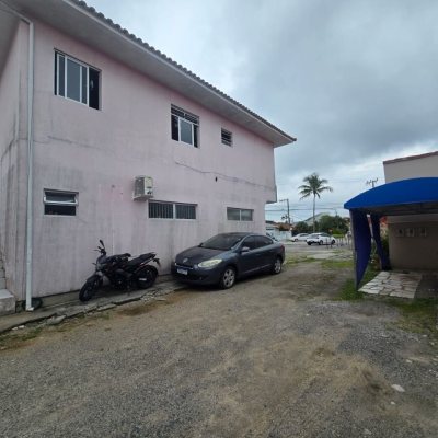 Terreno Comercial/Residencial com 1292m², no bairro Carianos em Florianópolis