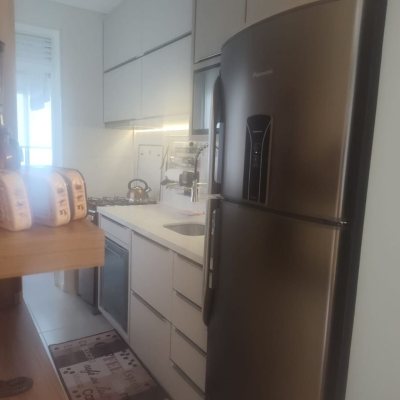 Apartamentos com 72m², 2 quartos, 1 suíte, 2 garagens, no bairro João Paulo em Florianópolis
