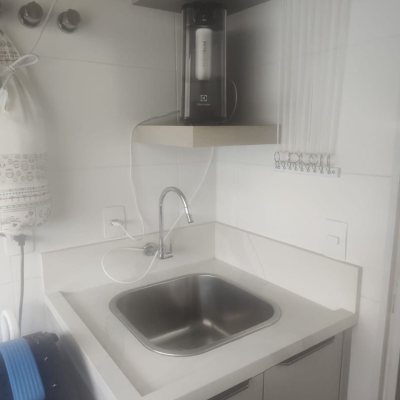 Apartamentos com 72m², 2 quartos, 1 suíte, 2 garagens, no bairro João Paulo em Florianópolis