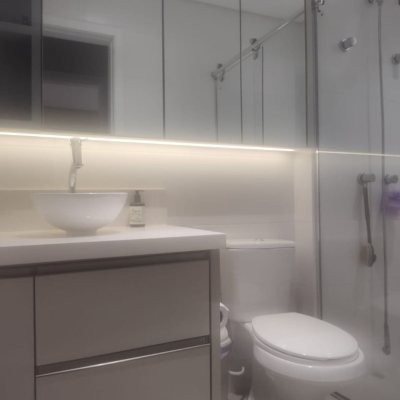 Apartamentos com 72m², 2 quartos, 1 suíte, 2 garagens, no bairro João Paulo em Florianópolis